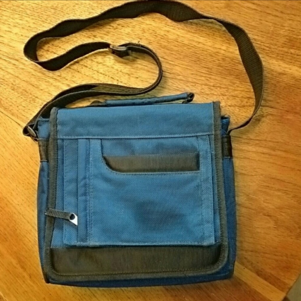 Nylon Shoulder Bag